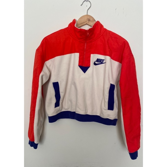 Nike Cropped Quarter Zip - Picture 1 of 3